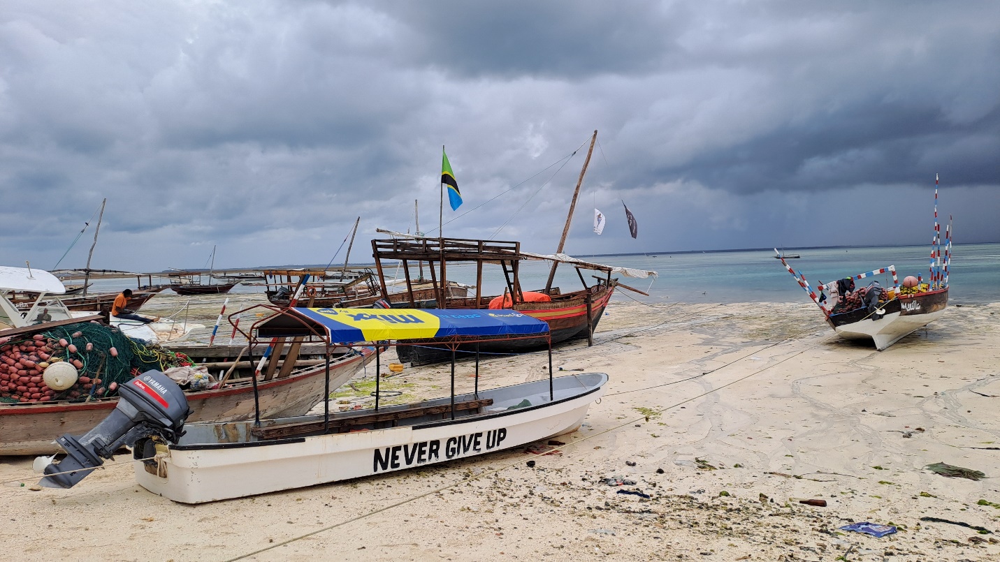 Kendwa plaža, Zanzibar Kendwa plaža na Zanzibaru, lokalno stanovništvo