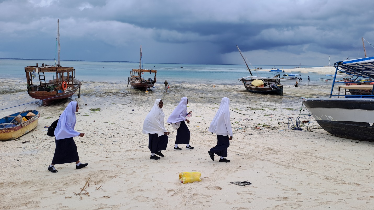 Kendwa plaža, Zanzibar Kendwa plaža na Zanzibaru, lokalno stanovništvo