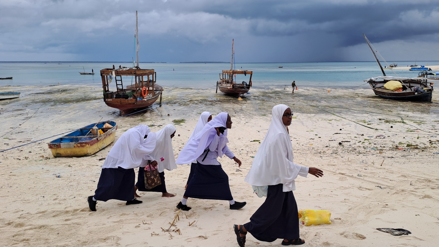 Kendwa plaža, Zanzibar Kendwa plaža na Zanzibaru, lokalno stanovništvo