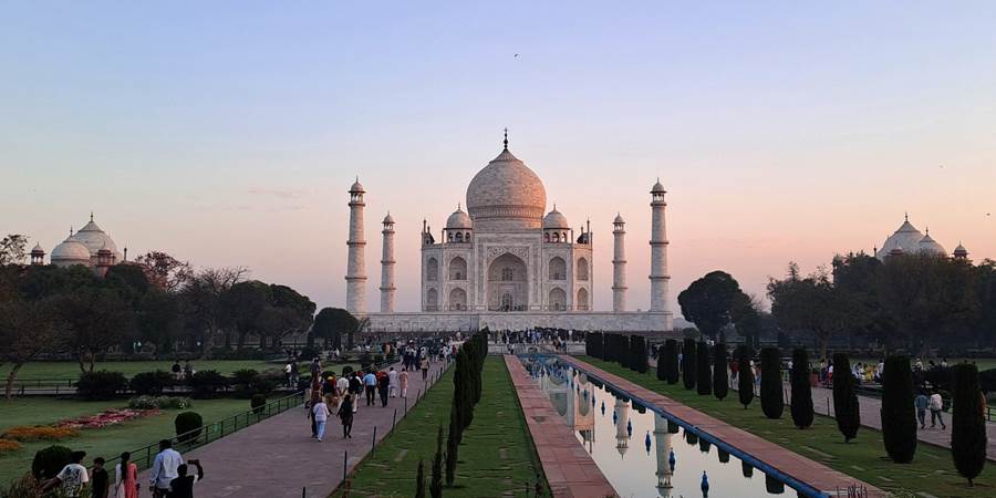 Taj Mahal ujutru